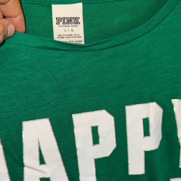 PINK Victoria's Secret Festive Green Tee - Picture 5 of 11